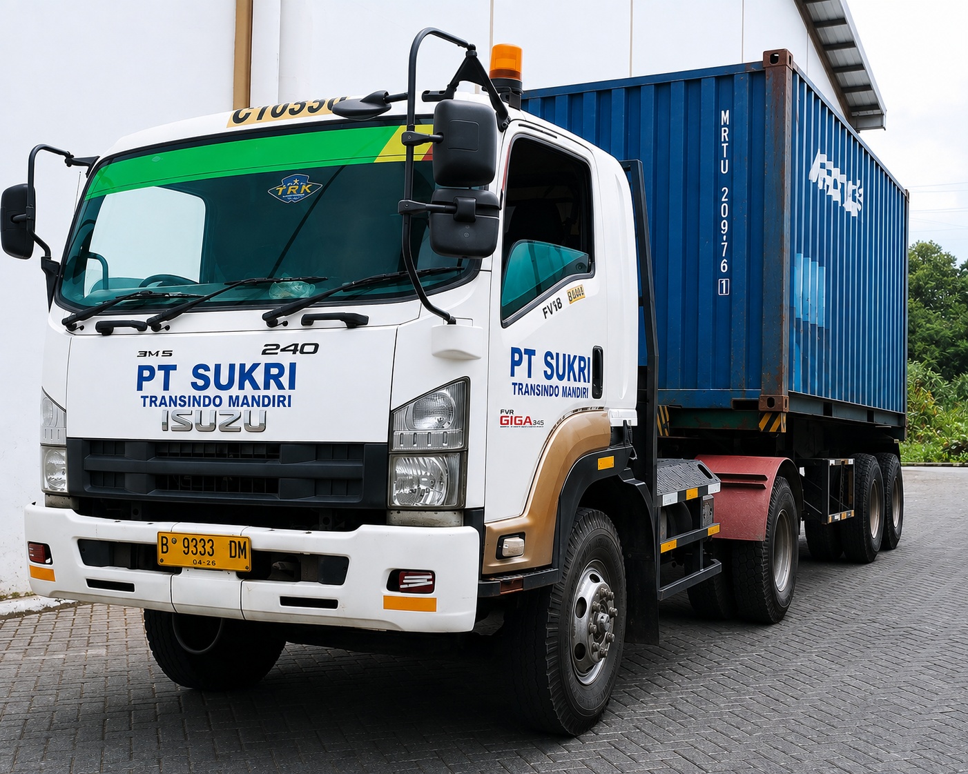 Armada Truk 11